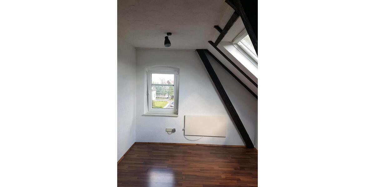 Dachgeschoßwohnung Bad Homburg vor der Höhe Gonzenheim - 1 Zimmer, 45 m&sup2;, 560&euro; | Angebot:26221974