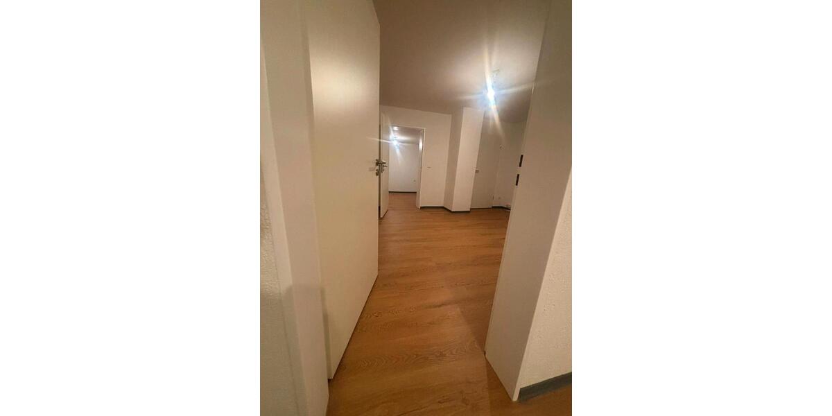 Etagenwohnung Karben - 4 Zimmer, 70 m&sup2;, 850&euro; | Angebot:26192148