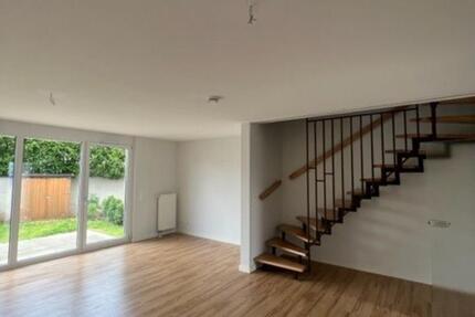 Wohnung Stockstadt am Main - 5 Zimmer, 135 m&sup2;, 1.550&euro; | Angebot:25852630