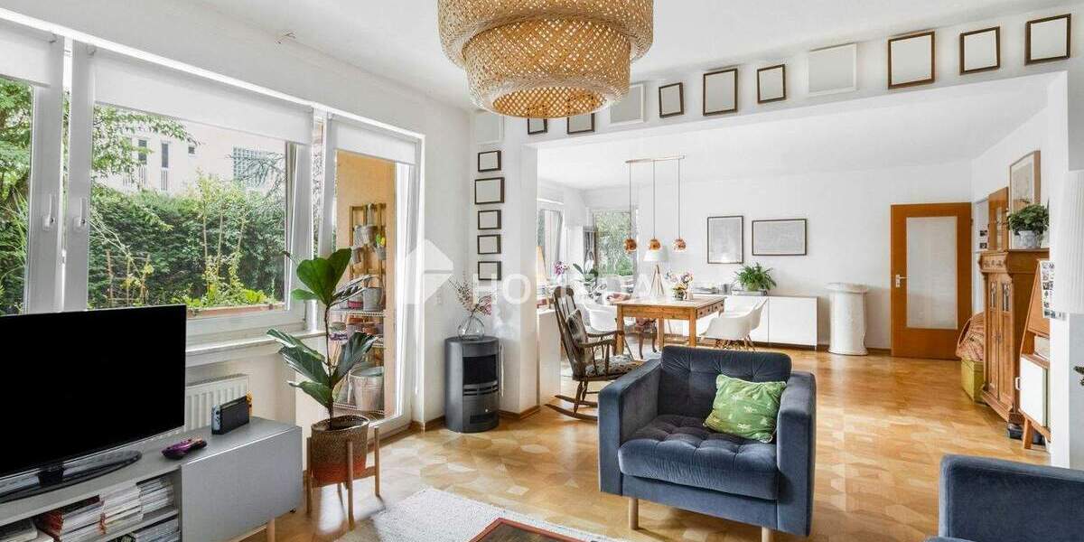 Mehrfamilienhaus mit 6 WE - 300 m vom Lerchesberg 1 zimmer