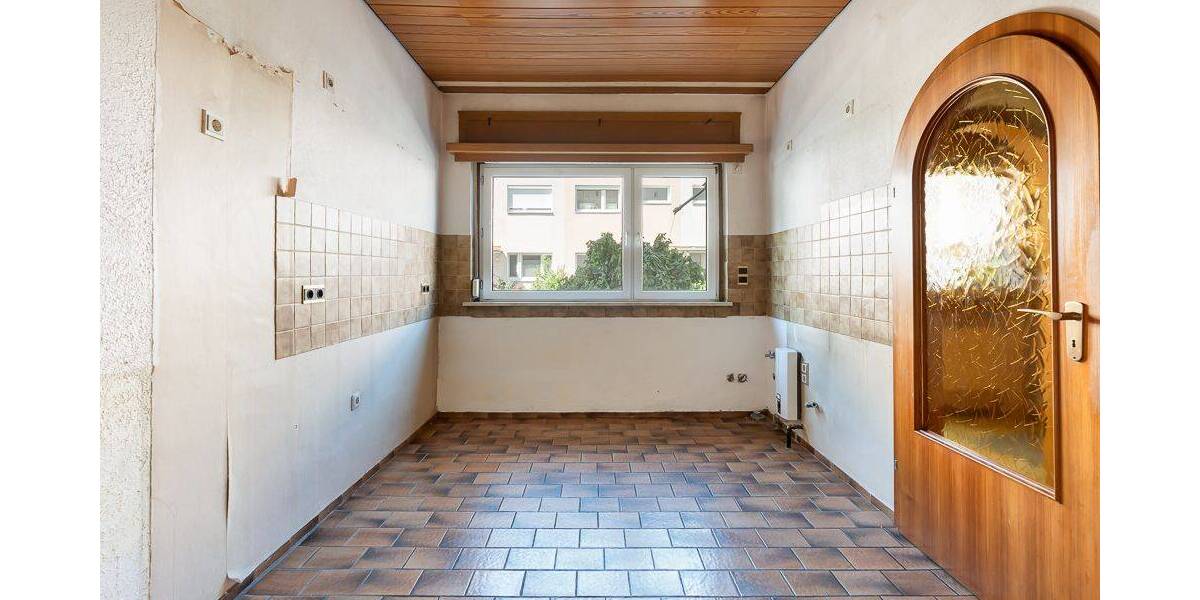 Reihenmittelhaus Frankfurt am Main Dornbusch - 4 Zimmer, 102 m&sup2;, 580.000&euro; | Angebot:26805151
