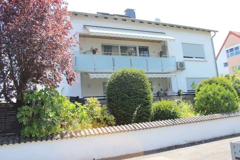 Haus zum Kaufen in Hochheim 859.000 € 214 m²