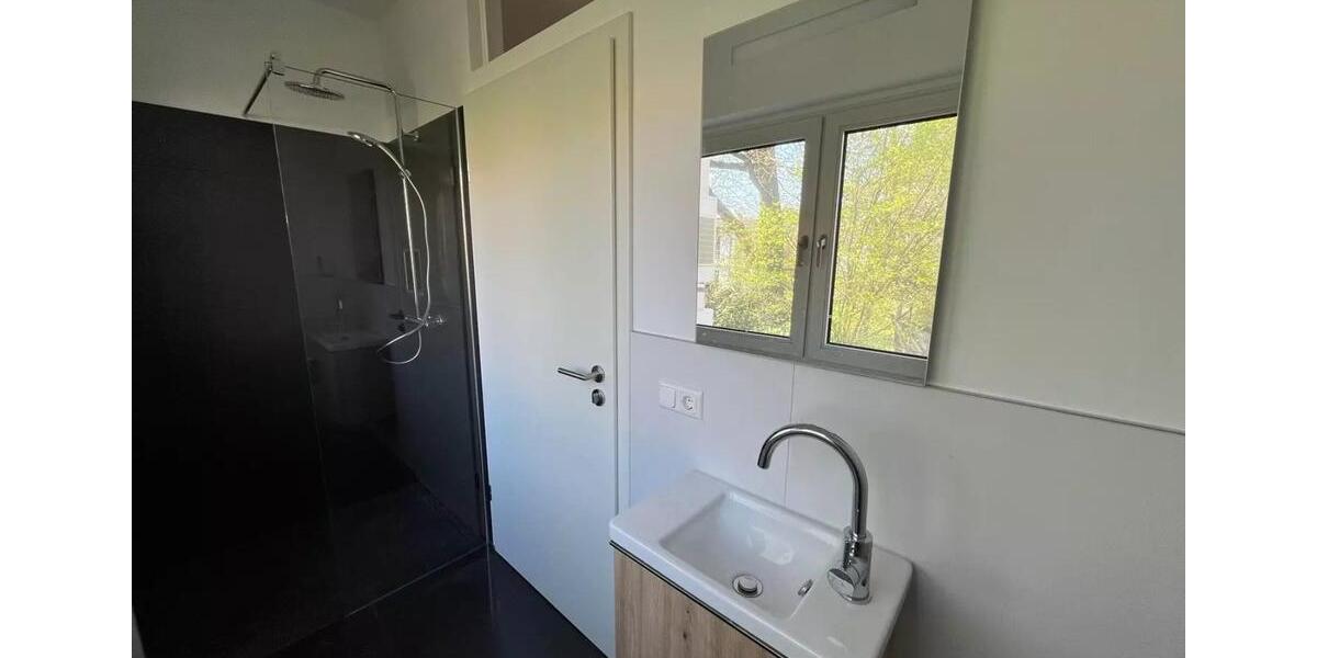 Hochparterre Bad Homburg vor der Höhe Gonzenheim - 5 Zimmer, 175 m&sup2;, 1.990&euro; | Angebot:25380898