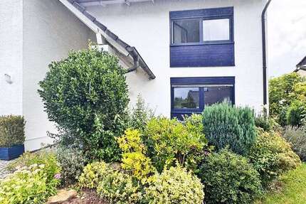 Haus zum Mieten in Wehrheim 1.850 € 144 m²