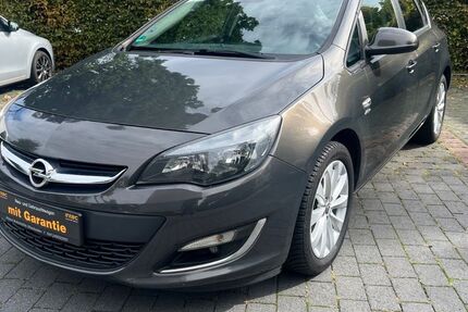 Opel Astra 93.000 km 6.700 € Wiesbaden 65197