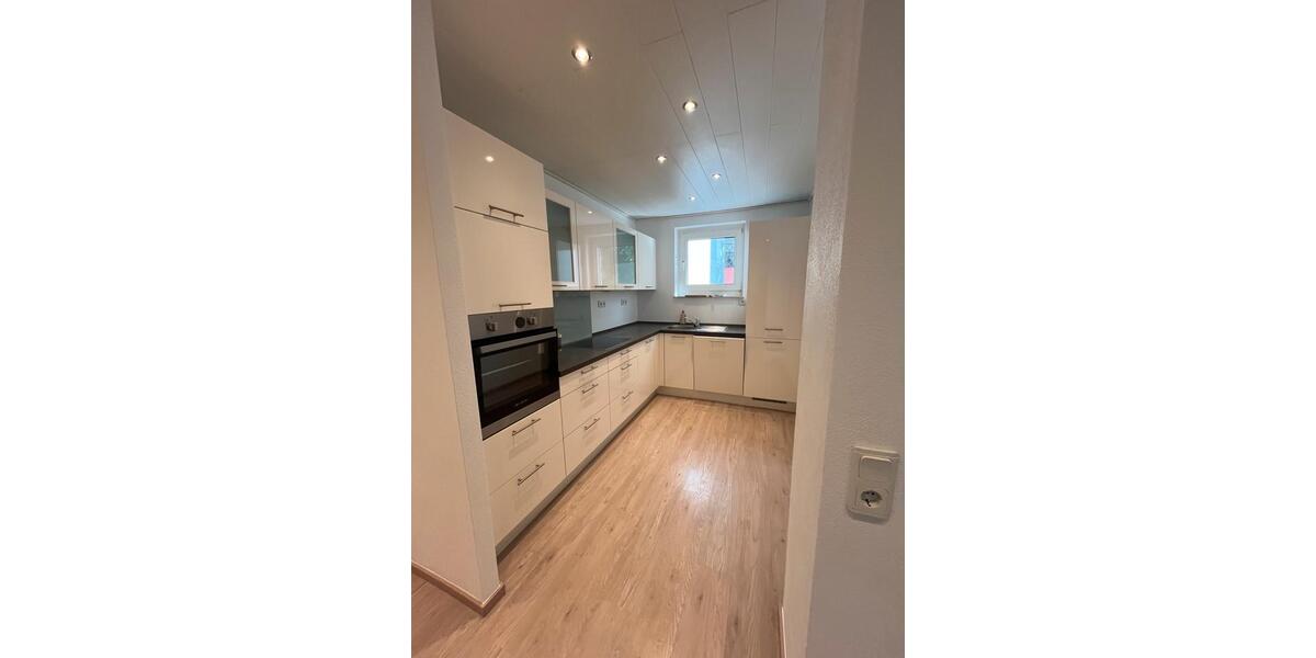 Etagenwohnung Bad Homburg vor der Höhe Gonzenheim - 3 Zimmer, 69 m&sup2;, 299.000&euro; | Angebot:27461366