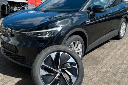 VW ID.4 121.000 km 23.980 &euro; Offenbach am Main 63073