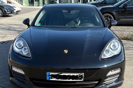 Porsche Panamera 76.800 km 25.000 € Frankfurt am _main 60486