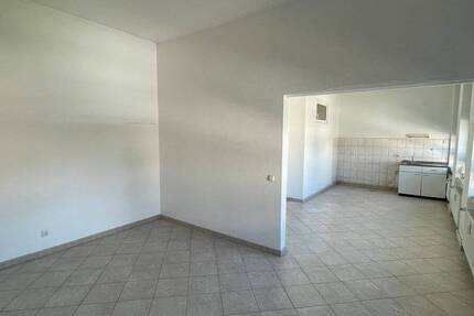 Großzügig geschnittene 1-Zimmer-Wohnung in Hanau - direkt vom Eigentümer! [HMR-O12E11] 1 zimmer