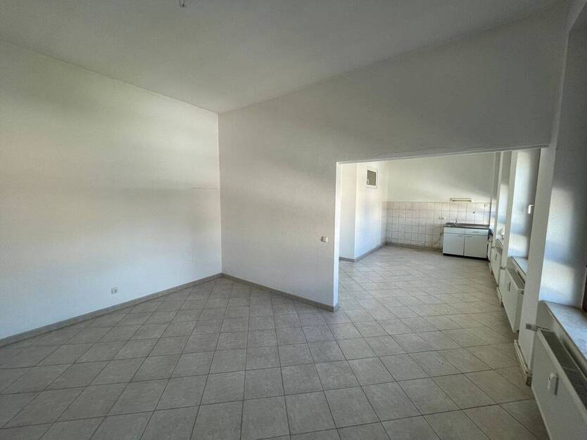 Großzügig geschnittene 1-Zimmer-Wohnung in Hanau - direkt vom Eigentümer! [HMR-O12E11] 1 zimmer