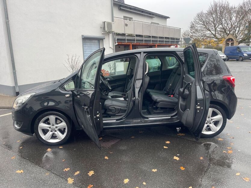 Opel Meriva 61.000 km 10.900 € Flörsheim 65439
