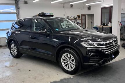 VW Touareg 117.000 km 33.000 &euro; Kelkheim 65779
