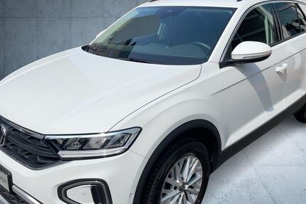 VW T-Roc 24.150 km 22.280 &euro; Frankfurt am Main 60528