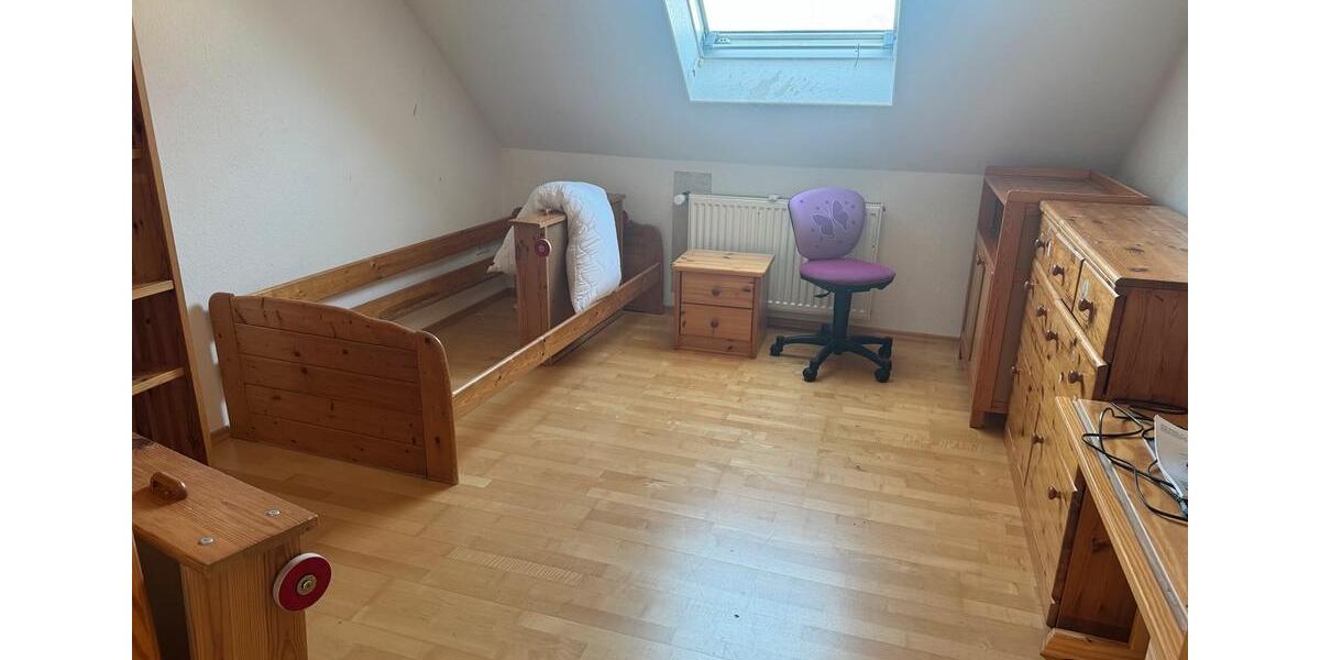 Einfamilienhaus Bruchköbel - 6 Zimmer, 100 m&sup2;, 1.750&euro; | Angebot:26127321
