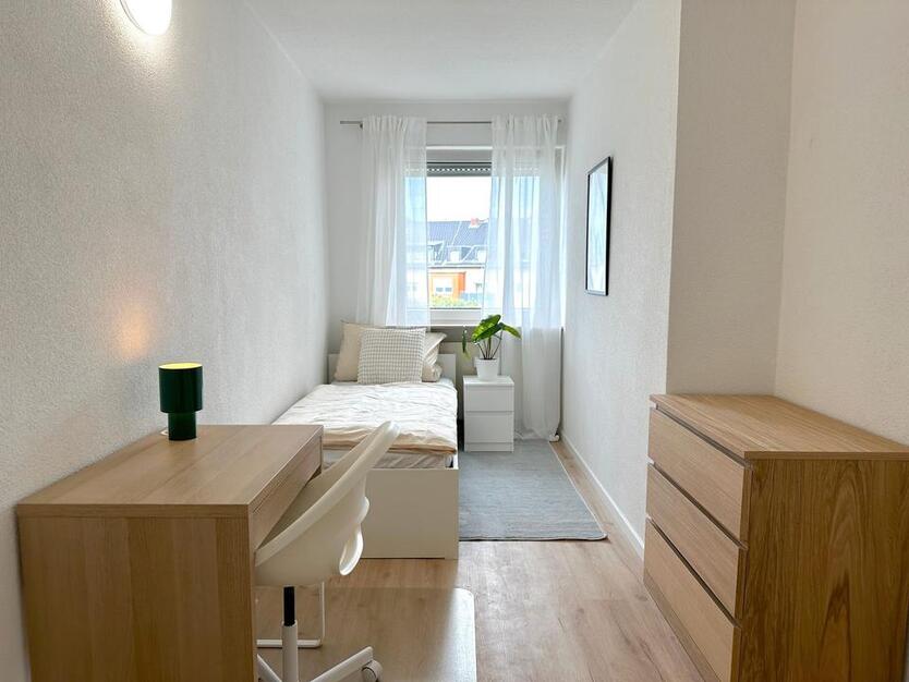 Erstbezug! Moderne 4er-WG in Frankfurt – Hanauer Landstraße 47!