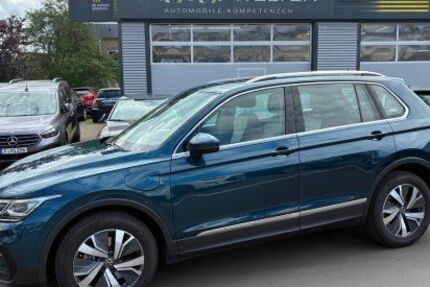 VW Tiguan 75.800 km 25.900 &euro; Friedrichsdorf 61381
