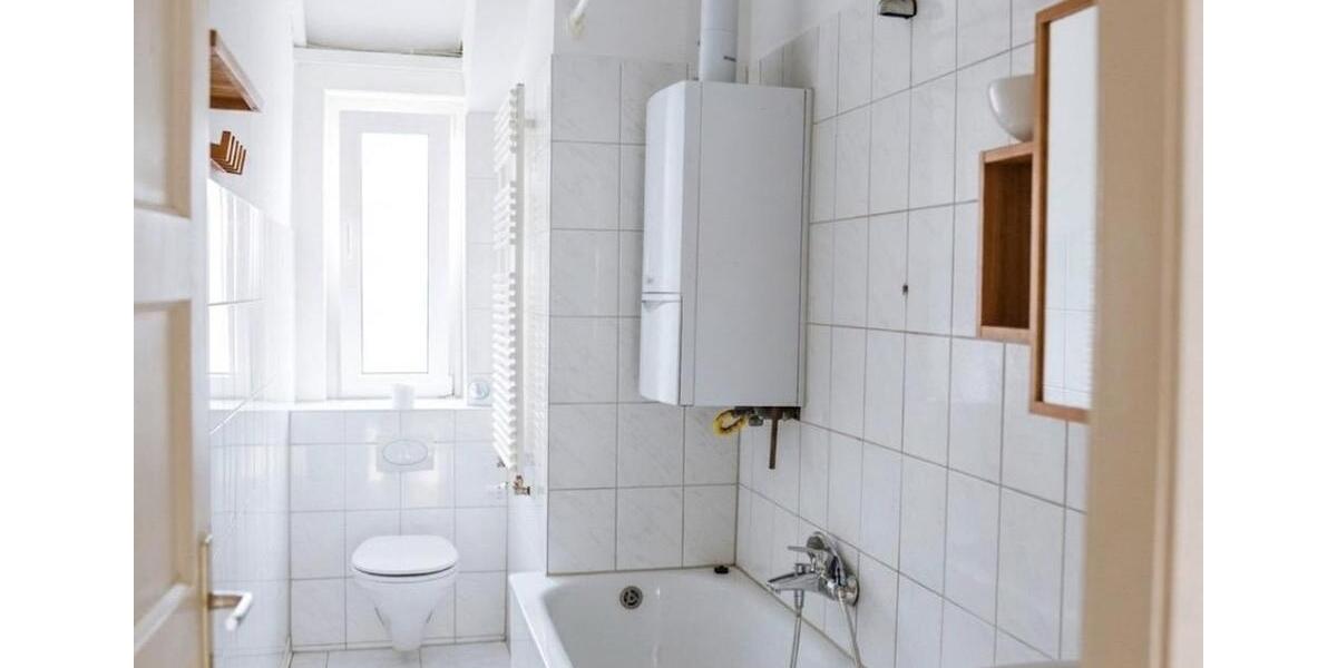 Dachgeschoßwohnung Frankfurt am Main Ginnheim - 3 Zimmer, 80 m&sup2;, 1.350&euro; | Angebot:26251158