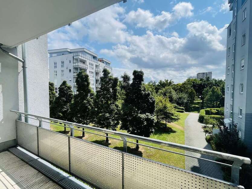 Wohnung zum Kaufen in Frankfurt 540.000 € 84.09 m²