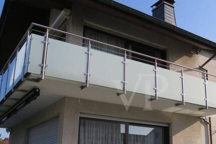 Geräumiges Zweifamilienhaus in ruhiger Ortsandlage 6 zimmer