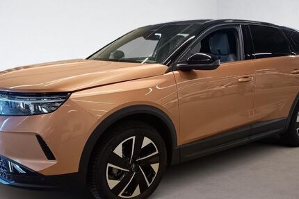 Opel Grandland (X) 13.400 km 34.504 € Rüsselsheim 65428