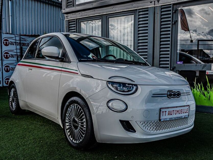 Fiat 500e 33.987 km 17.850 € Rüsselsheim 65428