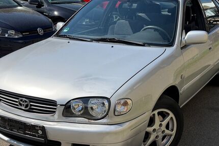 Toyota Corolla 150.000 km 2.750 &euro; Frankfurt am Main 65933