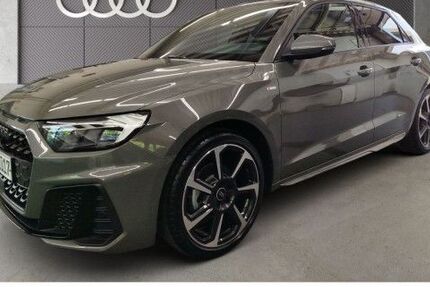 Audi A1 9.900 km 34.990 &euro; Frankfurt am Main 60314