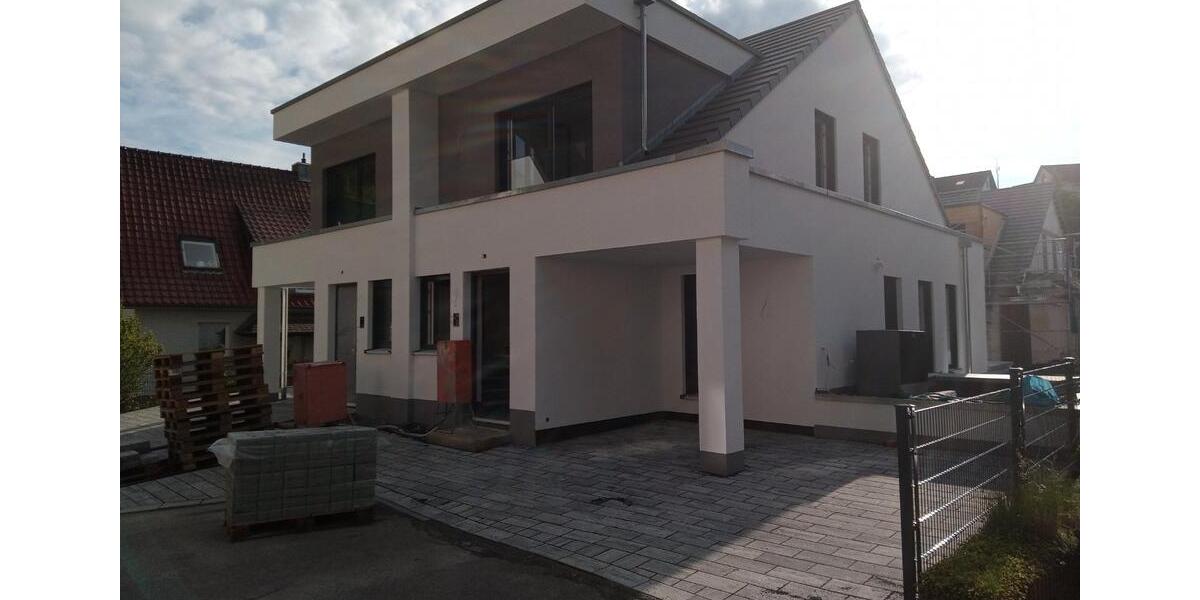 Doppelhaushälfte Aschaffenburg Damm - 5 Zimmer, 160 m&sup2;, 1.950&euro; | Angebot:26634677