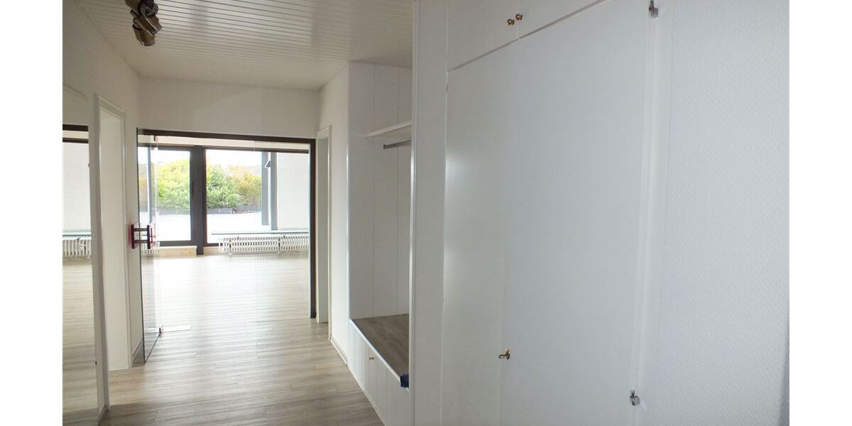 Penthouse mitten in Nauheim mit ca. 135m² Wohnfläche und 185m² Terrasse und Garage - Einfamilienhaus Nauheim | Angebot:27330195