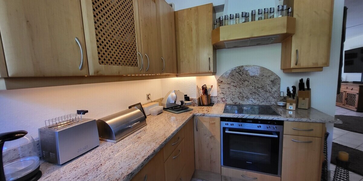 Eck-Haus im Haus mit Garten in toller Lage von Hanau - Maisonettenwohnung Hanau | Angebot:26924458