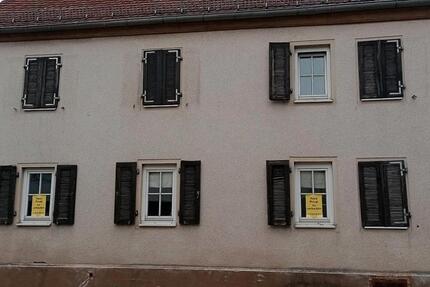 Haus Karben - 7 Zimmer, 125 m&sup2;, 239.000&euro; | Angebot:26841413