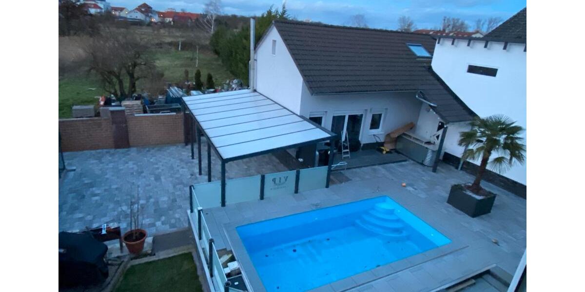 Exklusiv Mehrfamilienhaus +Sep.Haus ..Pool Halle Werkstatt usw zimmer