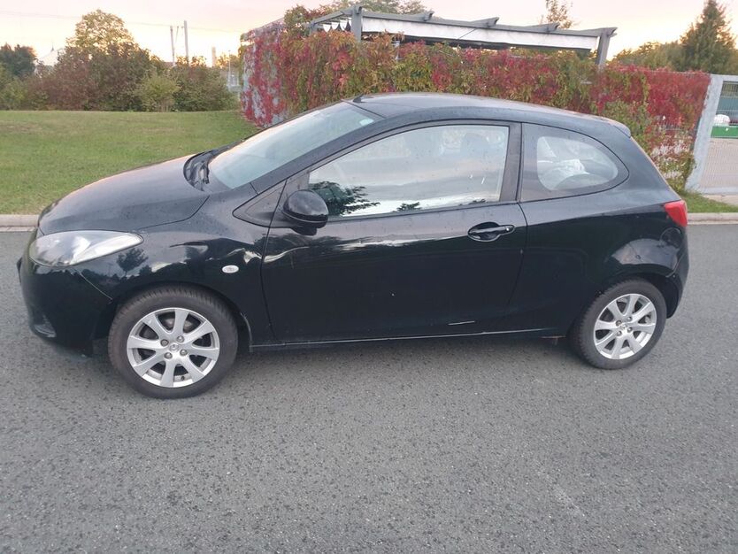 Mazda 2 164.000 km 1.900 € Frankfurt 60435