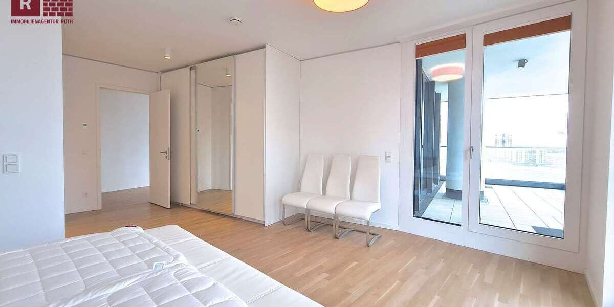 Etagenwohnung Frankfurt Bockenheim - 3 Zimmer, 125 m&sup2;, 2.250&euro; | Angebot:26847578