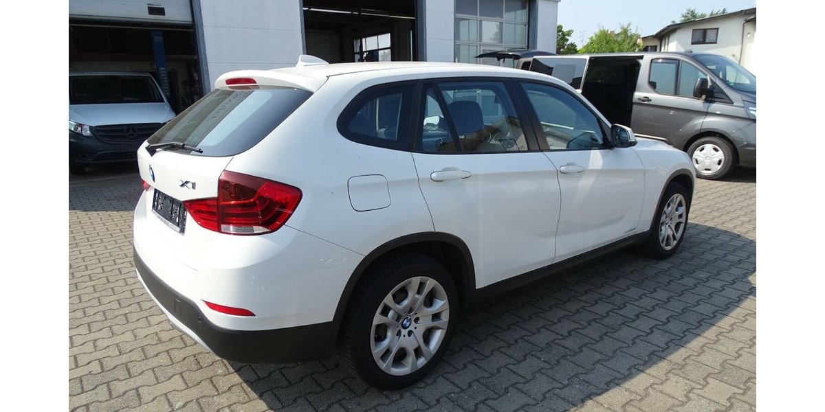 BMW X1 1.8l i sDrive, Steptronic, Sitzheizung, PDC hin 154.921 km 8.790 &euro; Rodgau 63110