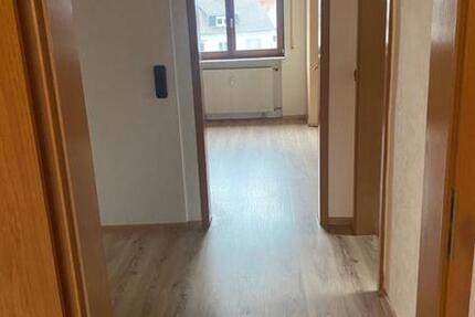 Wohnung Mörfelden-Walldorf Walldorf - 2 Zimmer, 67 m&sup2;, 850&euro; | Angebot:23874442