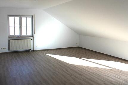 Wohnung Aschaffenburg Österreicher Kolonie - 2 Zimmer, 82 m&sup2;, 750&euro; | Angebot:26266143