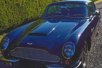 Aston Martin DB 50.870 km 348.000 &euro; Frankfurt 60598