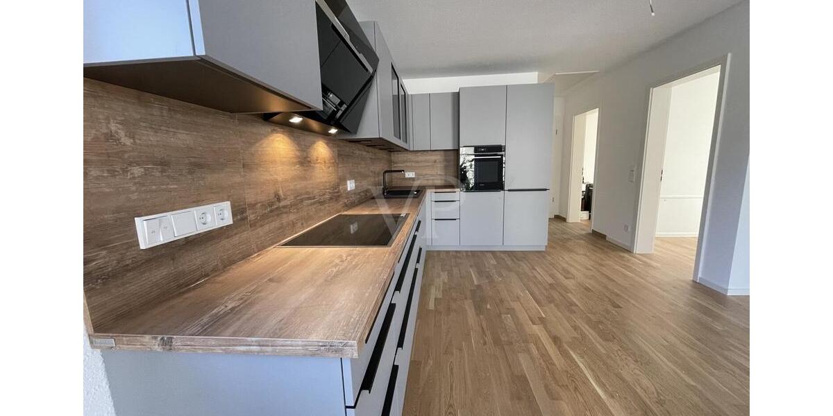 VON POLL BAD HOMBURG: Erstbezug, direkt am Kirdorfer Feld: die ideale Wohnung für Zwei 3.5 zimmer