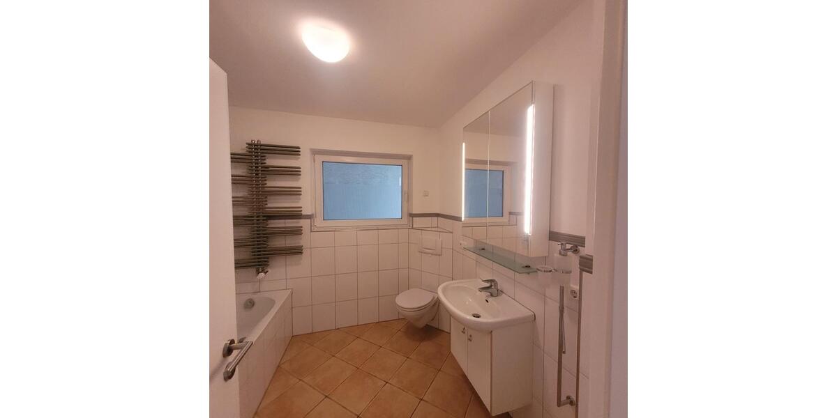 Erdgeschoßwohnung Heusenstamm - 3 Zimmer, 93 m&sup2;, 1.400&euro; | Angebot:26578816