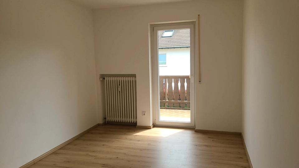 Erdgeschoßwohnung Alzenau - 5 Zimmer, 140 m&sup2;, 1.270&euro; | Angebot:26678756