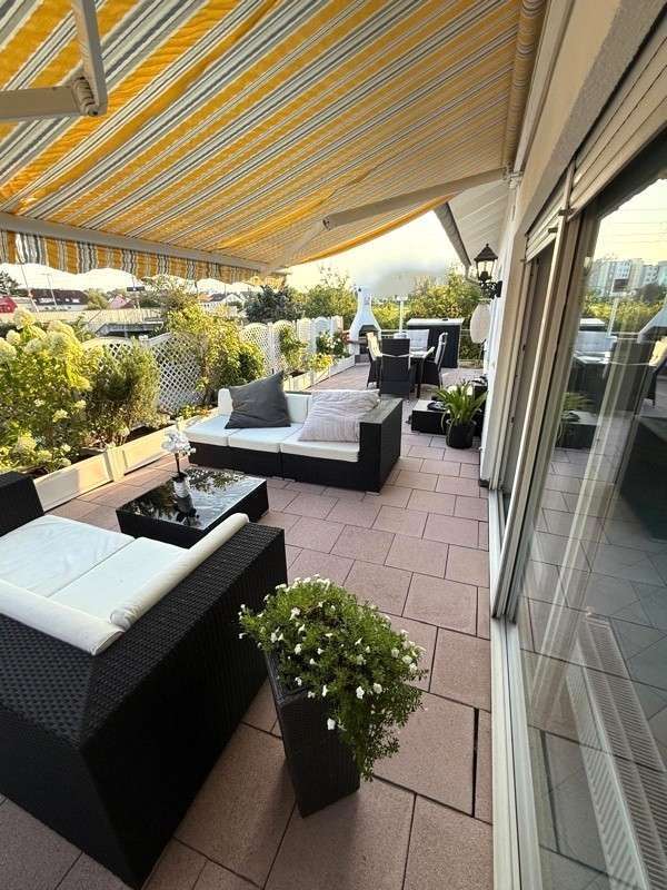 Haus zum Kaufen in Oberursel 980.000 € 320 m² 7 zimmer