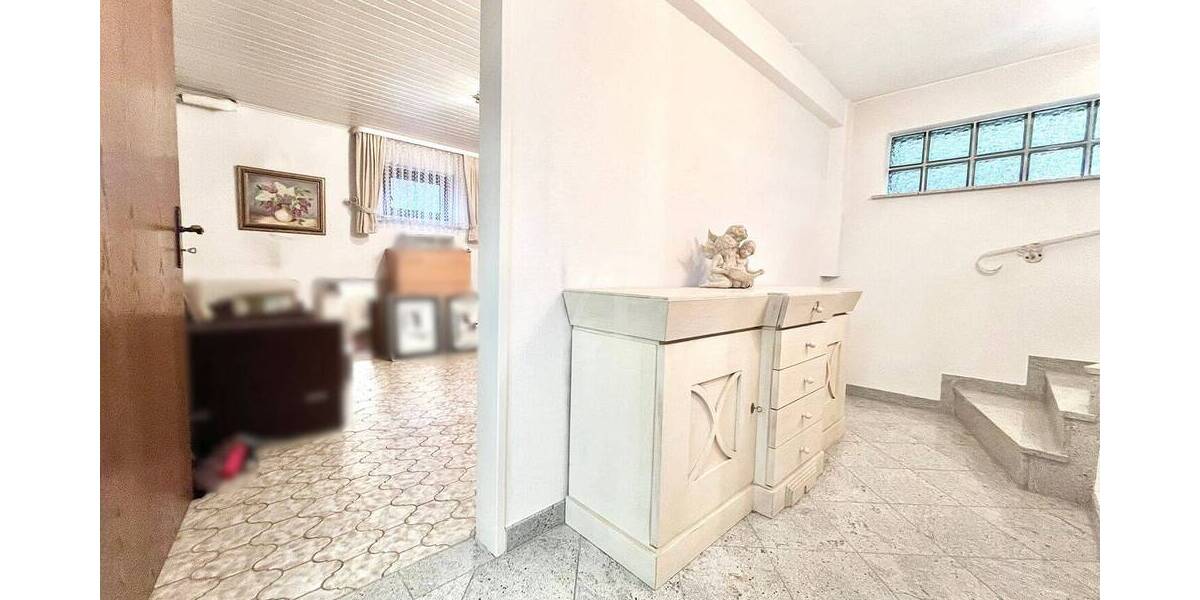 Mehrfamilienhaus, Wohnhaus Kriftel - 8 Zimmer, 215 m&sup2;, 720.000&euro; | Angebot:26160420