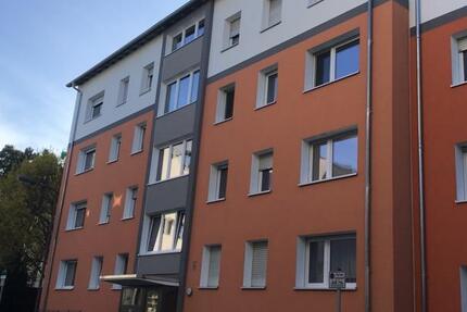 Wohnung Frankfurt am Main Ostend - 3 Zimmer, 80 m&sup2;, 1.316&euro; | Angebot:26248066