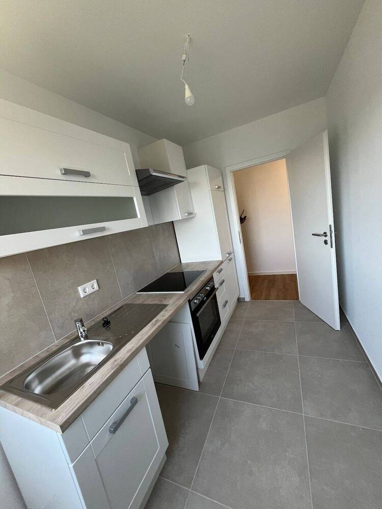 EILT MB16.6.25 MT Frisch renovierte Premium Wohnung mit Einbauküche und 2 Balkonen