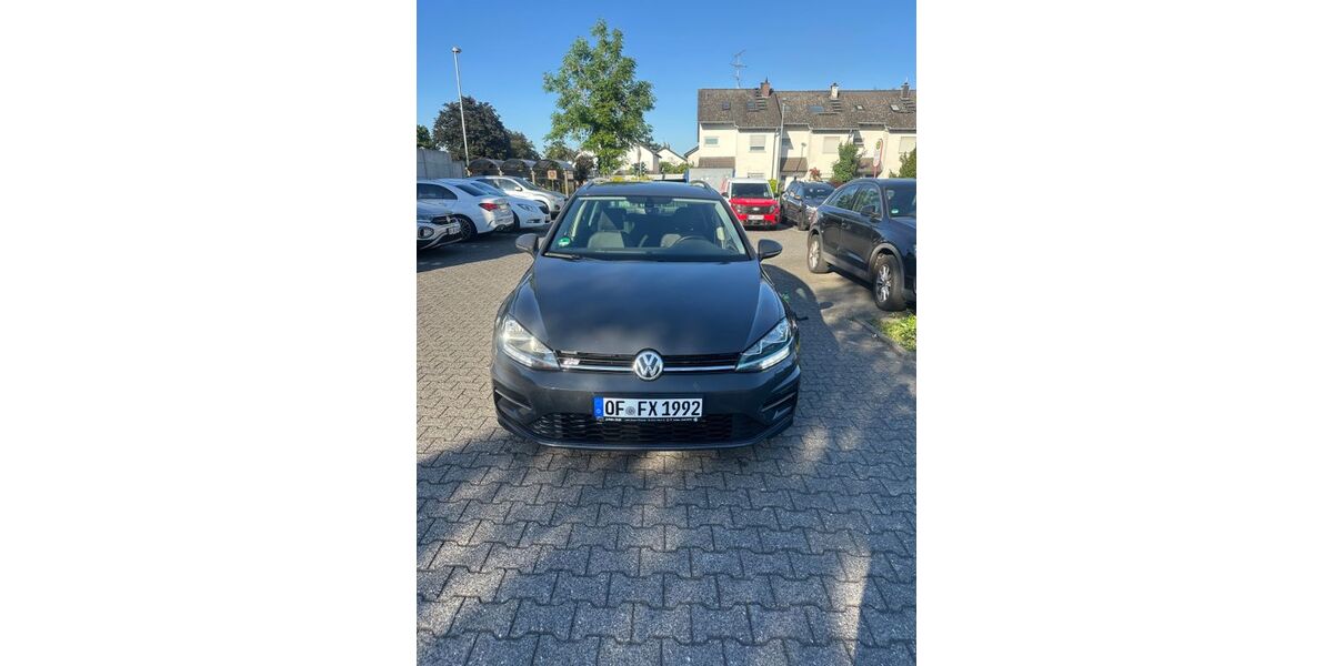 VW Golf 176.000 km 10.490 &euro; Obertshausen 63179