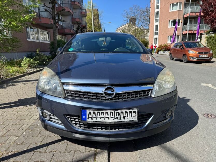 Opel Astra 160.658 km 2.799 € Frankfurt am Main 60486