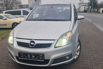 Opel Zafira 100.000 km 1.660 &euro; Dietzenbach 63128