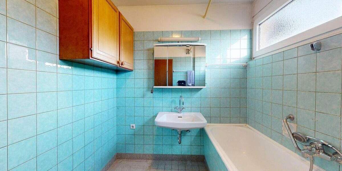 Reihenmittelhaus Frankfurt am Main Eckenheim - 6 Zimmer, 137 m&sup2;, 620.000&euro; | Angebot:24989665