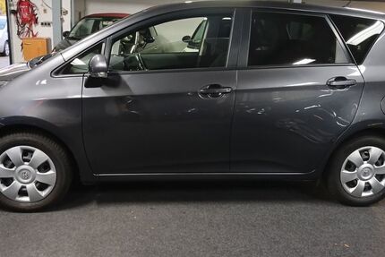 Toyota Verso-S 69.980 km 11.800 € Rüsselsheim 65428
